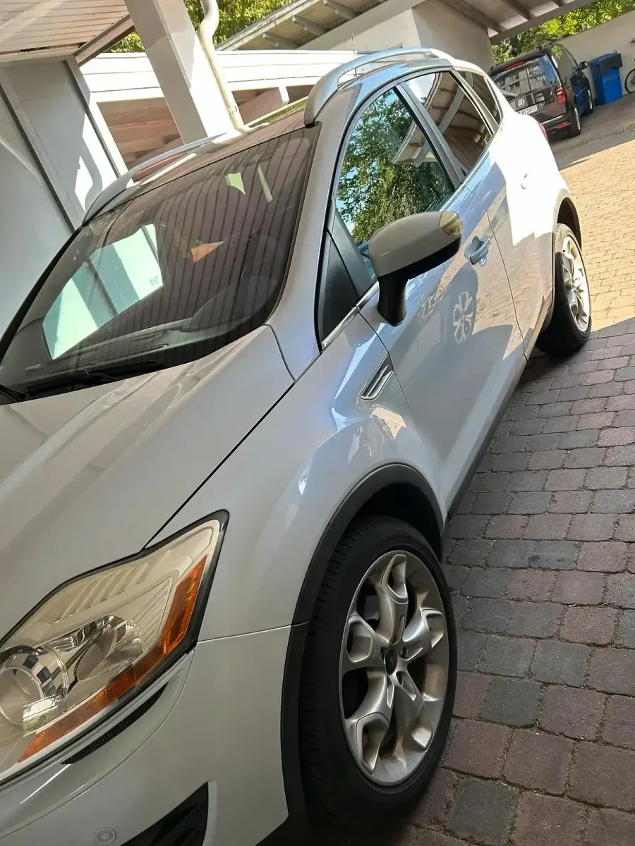 Gebraucht Ford Kuga Individual 140 PS (102 kW) 2009 Weiß SUV