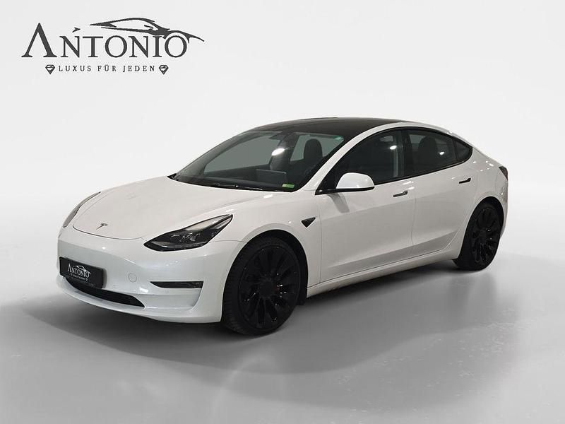 Weiß Gebraucht 2021 Tesla Model 3 Limousine | 28.990 € (Fairer Preis) - Bild 1/4