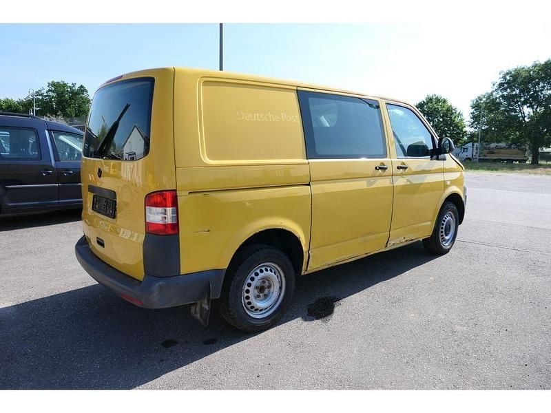 Second-hand VW Transporter 84 CP (61 kW) 2012 Galben Van