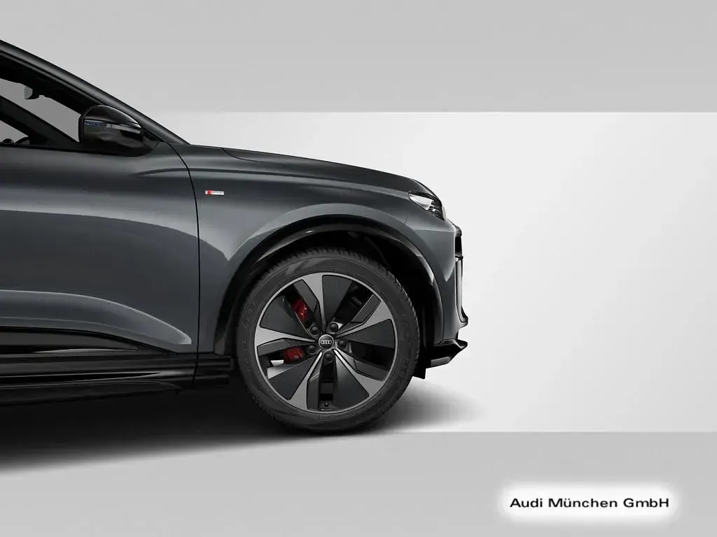 Neu Audi Q6 e-tron Sport 314 kW (428 PS) 2026 Grau SUV