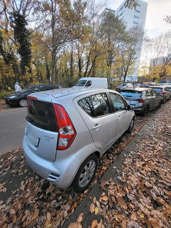 Silber Gebraucht 2013 Suzuki Splash Kleinwagen | 5.690 € (Guter Preis) - Bild 1/4