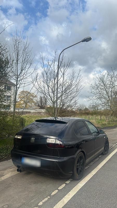 Gebraucht Seat Leon 110 PS (80 kW) 2005 Schwarz Kleinwagen