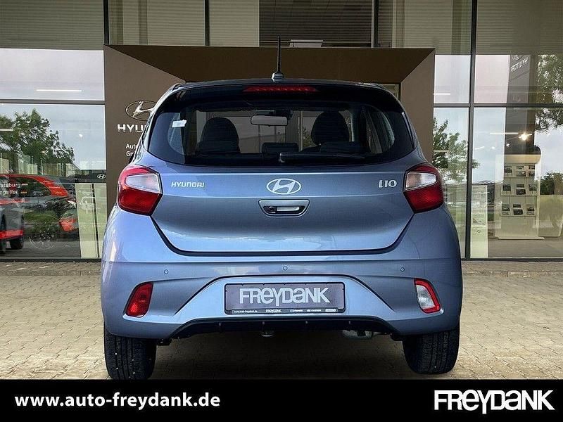 Gebraucht Hyundai i10 Trend 63 PS (46 kW) 2025 Meta blue Kleinwagen