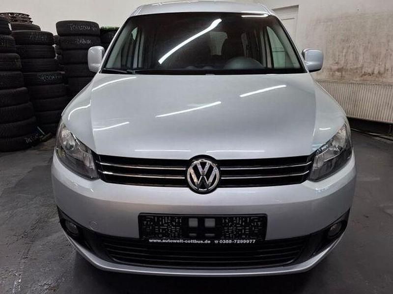 Gebraucht VW Caddy Maxi 140 PS (102 kW) 2012 Silber Van / Kleinbus