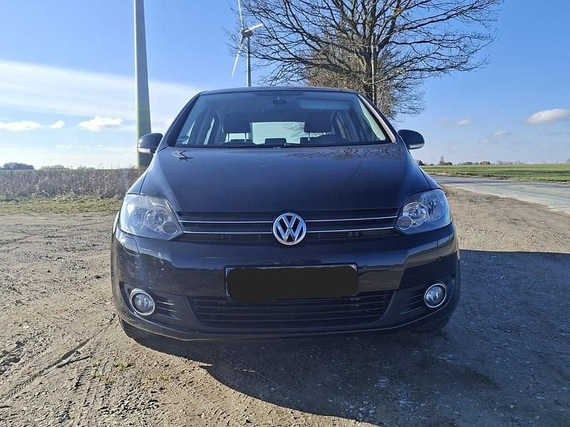 Gebraucht VW Golf VII 105 PS (77 kW) 2013 Schwarz Limousine