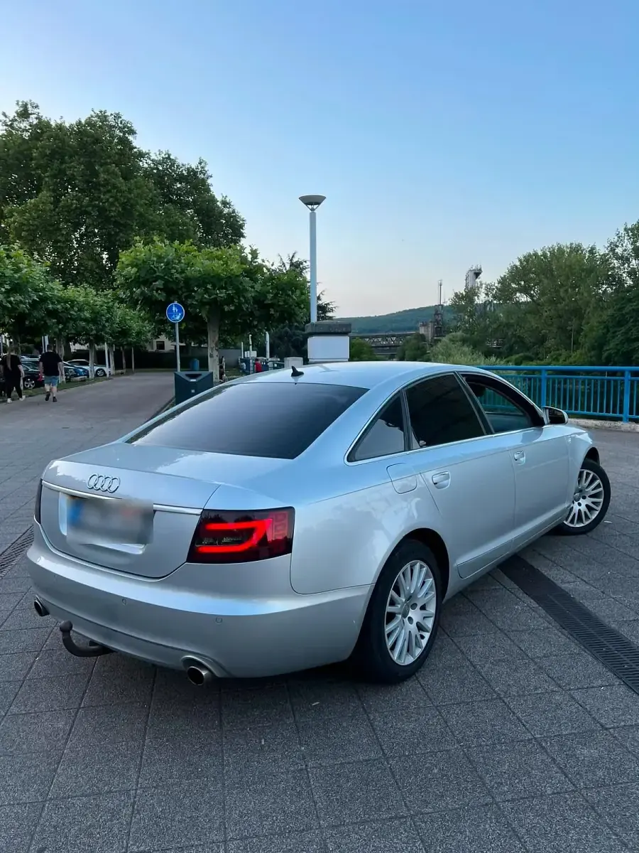 Gebraucht Audi A6 256 PS (188 kW) 2004 Silber Limousine