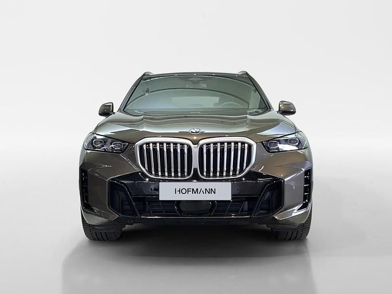 Gebraucht BMW X5 M Sport 286 PS (210 kW) 2024 Manhattan metallic SUV