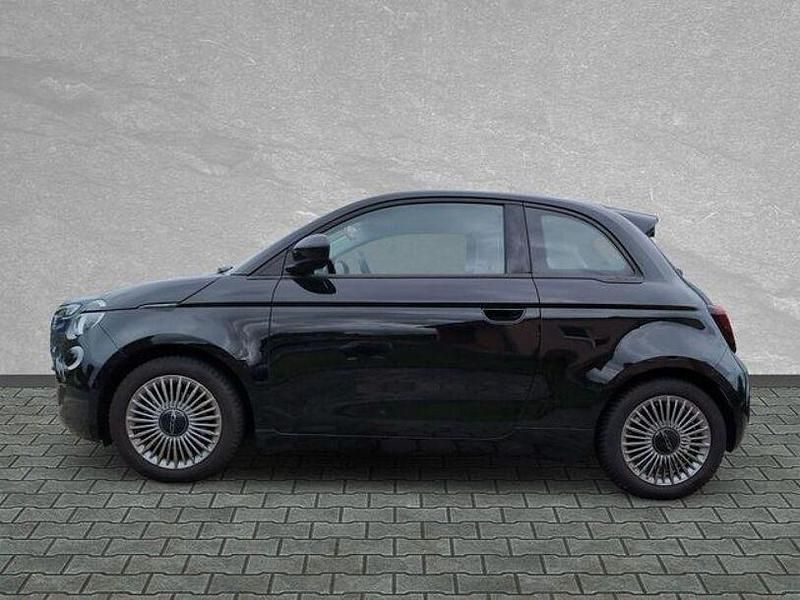 Gebraucht Fiat 500e Icon 86 kW (118 PS) 2022 Onyx schwarz Kleinwagen