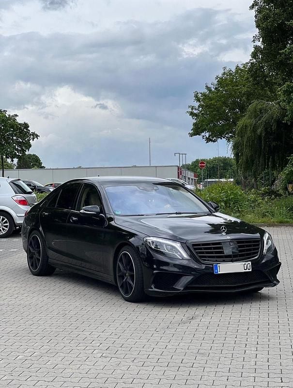 Schwarz Gebraucht 2014 Mercedes S500 AMG Limousine | 25.500 € (Superpreis) - Bild 1/4