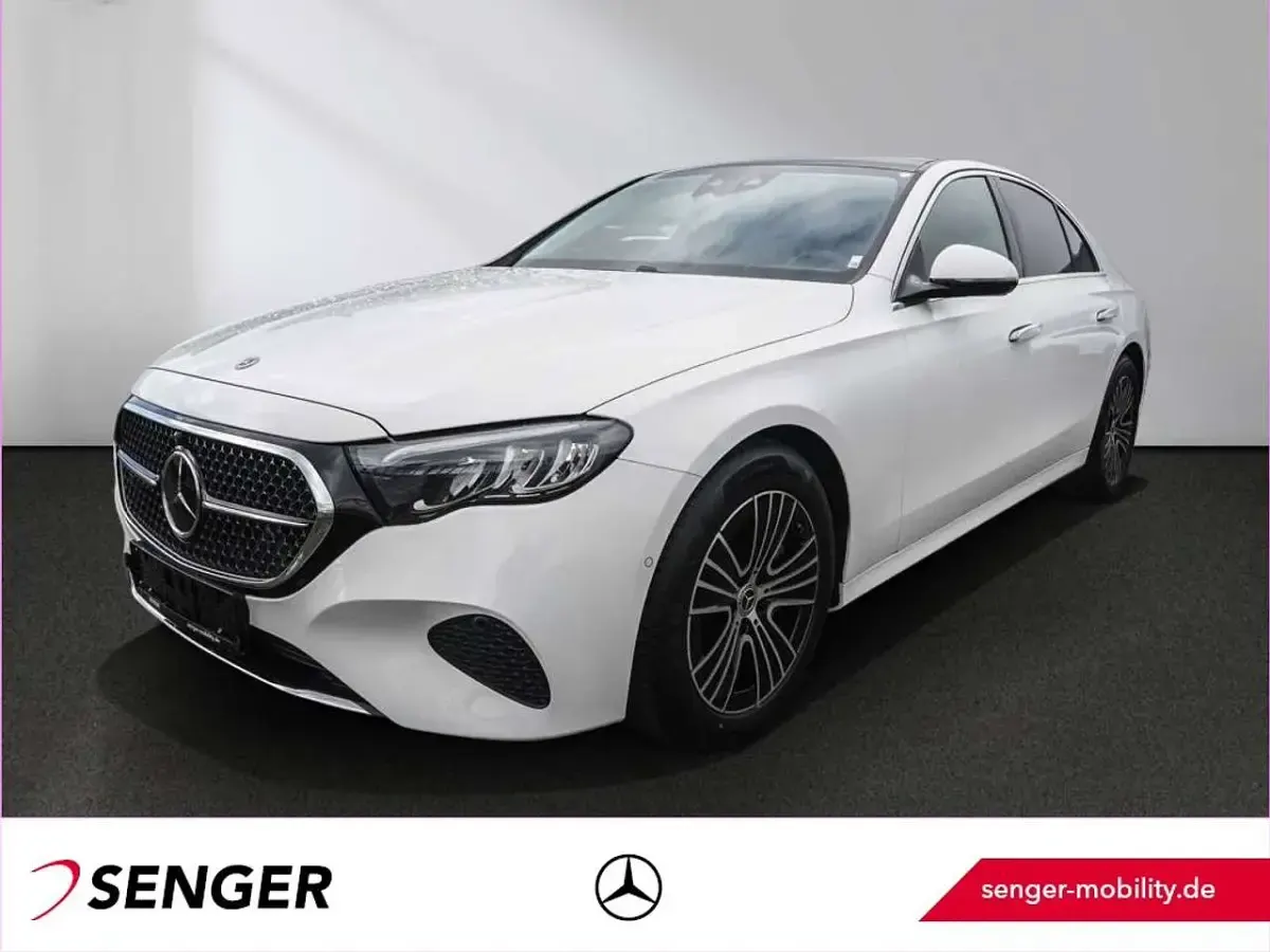 Second-hand Mercedes E200 Avantgarde 204 CP (150 kW) 2024 Berlinǎ