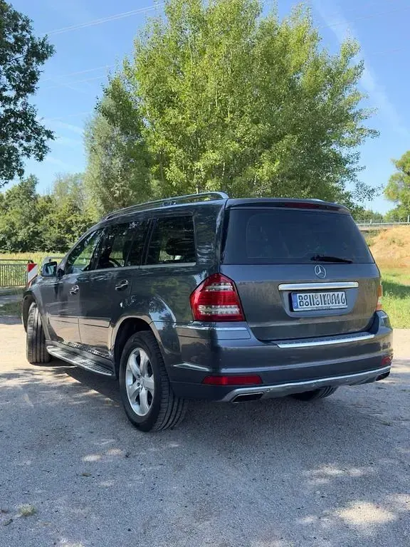 Gebraucht Mercedes GL350 224 PS (164 kW) 2011 Schwarz SUV