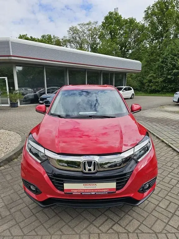 Gebraucht Honda HR-V Elegance 131 PS (96 kW) 2019 Rally red SUV