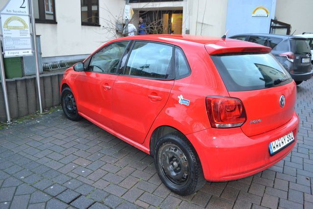 Gebraucht VW Polo 69 PS (50 kW) 2010 Rot Kleinwagen
