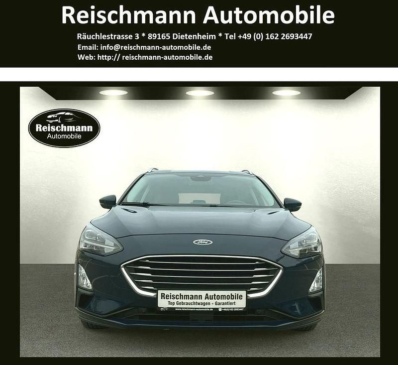 Blau Gebraucht 2021 Ford Focus Titanium Kombi | 16.980 € (Fairer Preis) - Bild 1/4