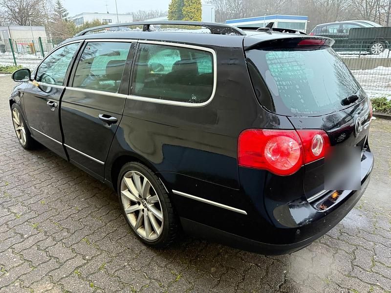 Gebraucht VW Passat 250 PS (183 kW) 2007 Schwarz Kombi
