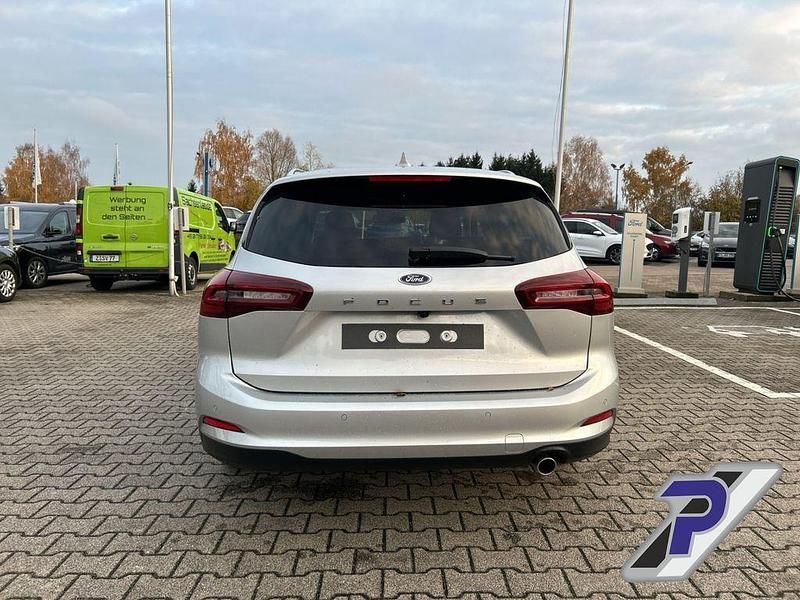 Neu Ford Focus Titanium X 125 PS (91 kW) 2025 Moondust silber metallic Kombi
