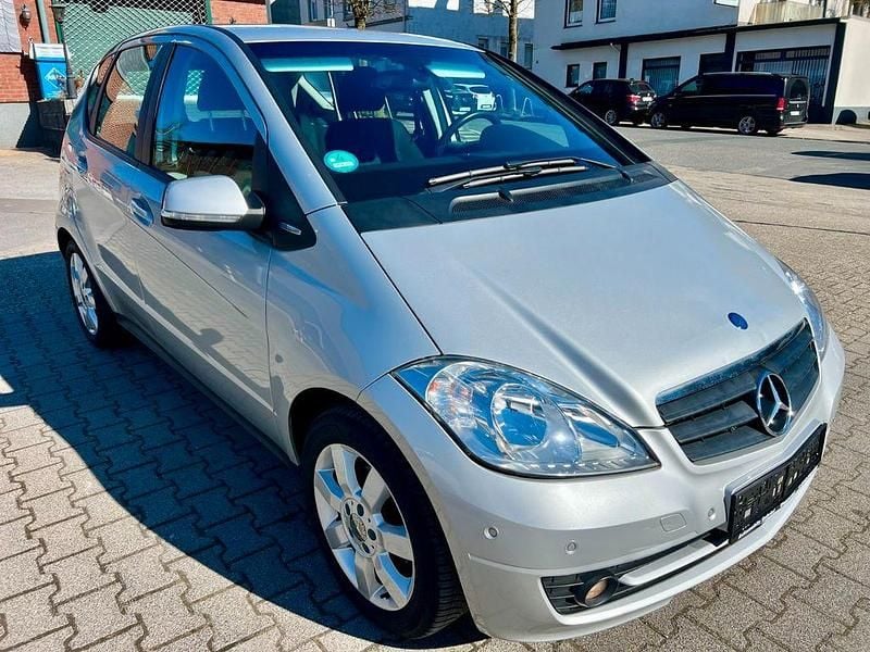 Gebraucht Mercedes A170 116 PS (85 kW) 2009 Silber Kleinwagen