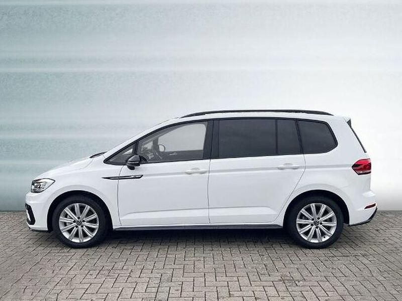 Gebraucht VW Touran Highline 150 PS (110 kW) 2025 Pure white uni Van / Kleinbus