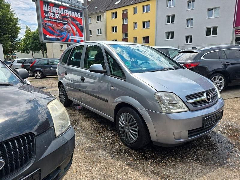 Silber Gebraucht 2004 Opel Meriva Cosmo Van / Kleinbus | 1.999 € (Fairer Preis) - Bild 1/4