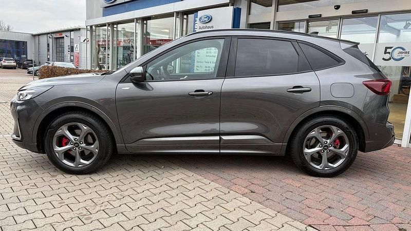 Gebraucht Ford Kuga ST-Line X 186 PS (136 kW) 2025 Grau SUV
