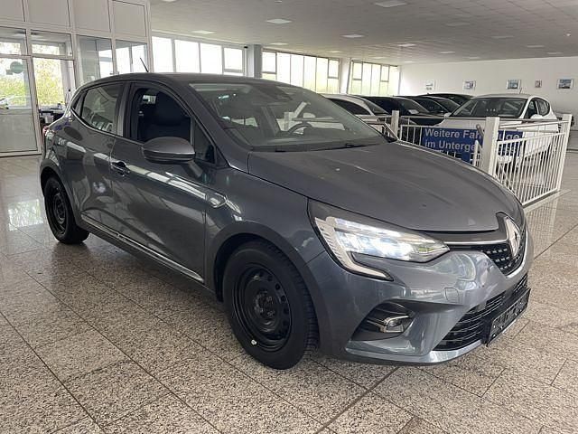 Käytetty Renault Clio V Experience 67 HP (49 kW) 2021 Harmaa Sedan