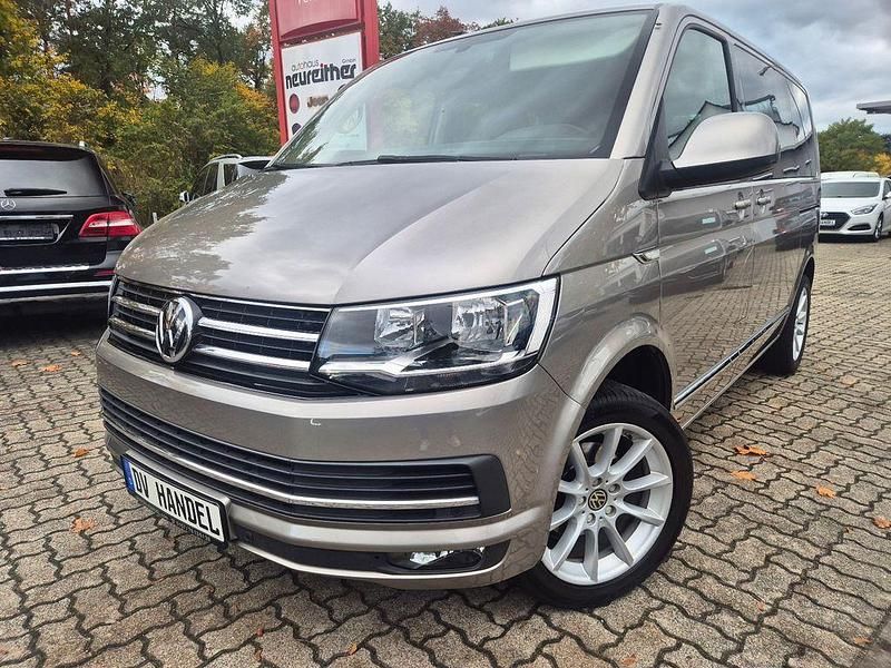 Beige Gebraucht 2019 VW Caravelle Comfortline Van / Kleinbus | 26.900 € (Fairer Preis) - Bild 1/4