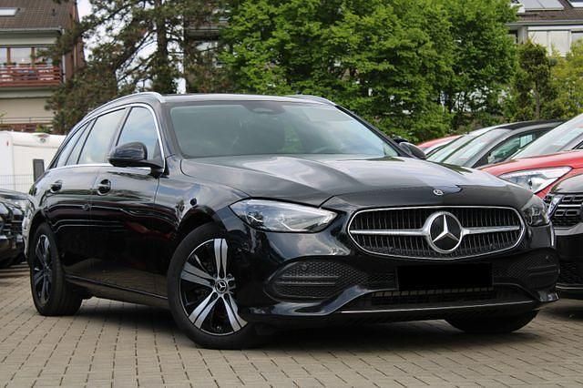 Ung. schwarz Gebraucht 2023 Mercedes C200 Kombi | 25.999 € - Bild 1/4