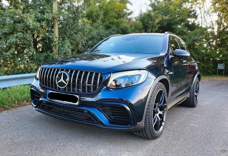 Blau Gebraucht 2018 Mercedes GLC63 AMG AMG SUV | 47.900 € (Superpreis) - Bild 1/4