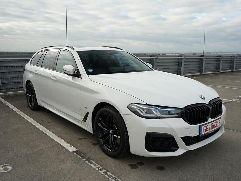 Gebraucht BMW 540 Performance 340 PS (250 kW) 2020 Weiß Kombi