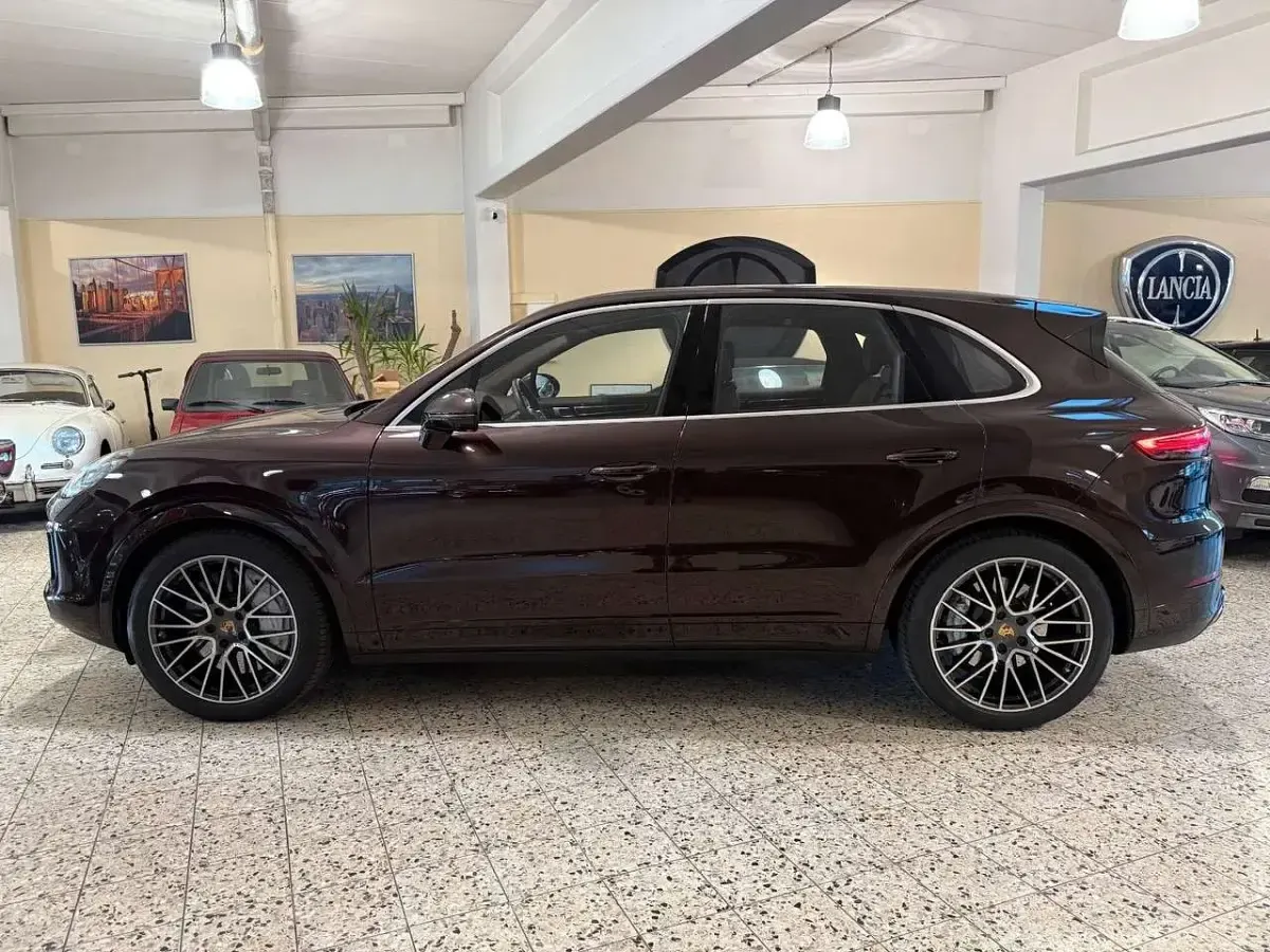 Gebraucht Porsche Cayenne 549 PS (403 kW) 2019 Braun SUV