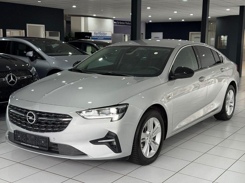Gebraucht Opel Insignia Elegance 174 PS (127 kW) 2021 Silber Limousine