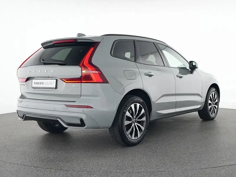 Gebraucht Volvo XC60 Plus 197 PS (144 kW) 2024 Grau SUV
