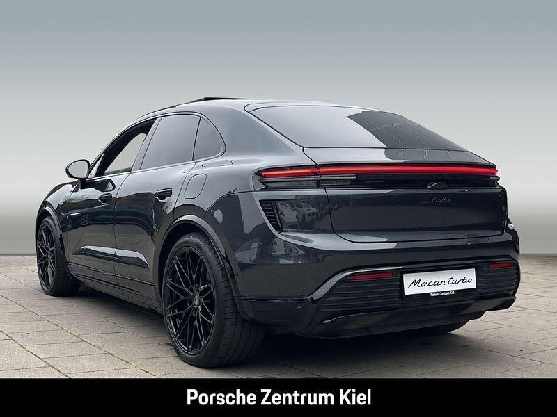 Gebraucht Porsche Macan Turbo 469 kW (639 PS) 2024 Vulkangraumetallic SUV