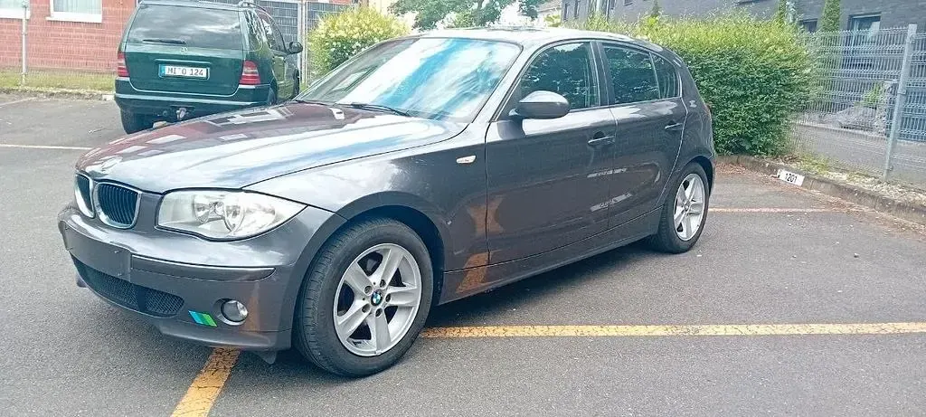 Gebraucht BMW 116 116 PS (85 kW) 2005 Grau Kleinwagen