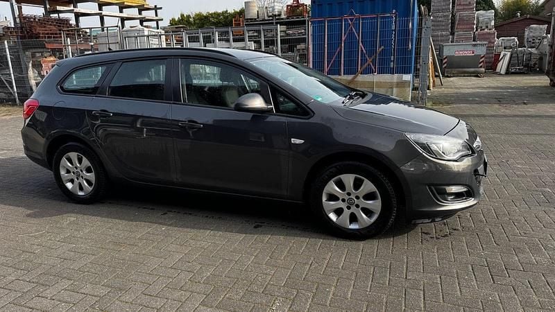 Gebraucht Opel Astra Eco 110 PS (80 kW) 2016 Grau Kombi