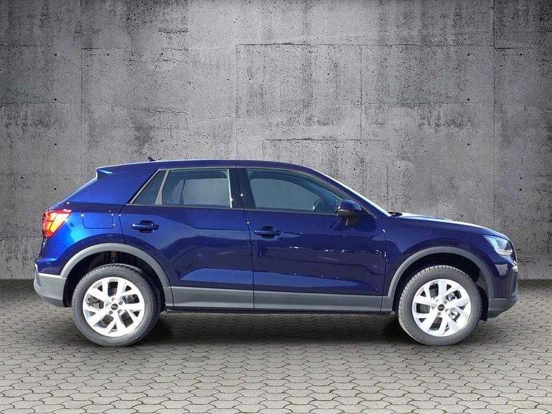 Gebraucht Audi Q2 116 PS (85 kW) 2025 Navarrablau metallic SUV