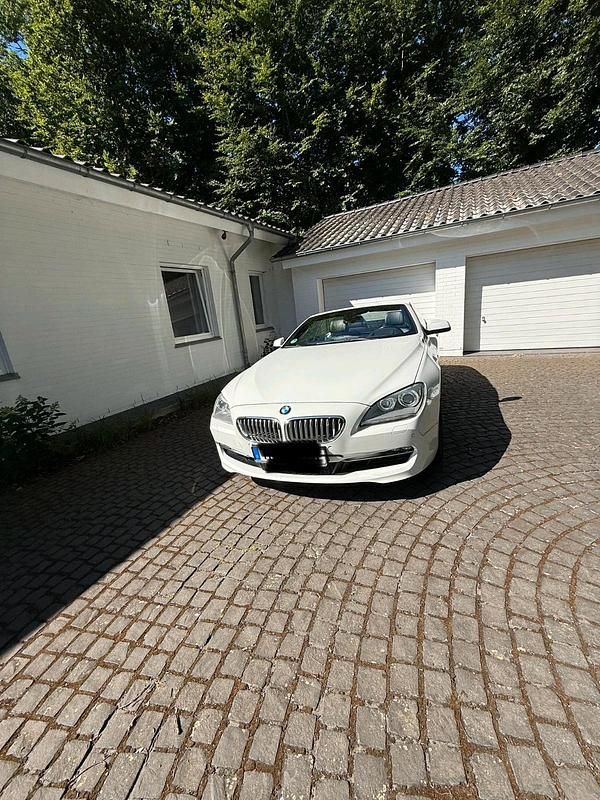 Weiß Gebraucht 2011 BMW 650 Cabriolet Sport Line Cabrio | 19.500 € (Fairer Preis) - Bild 1/4