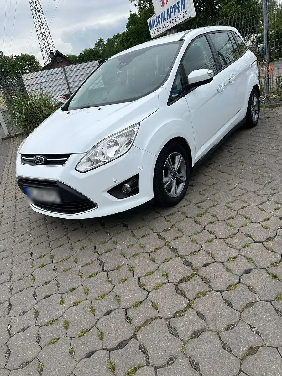 Gebraucht Ford Grand C-Max Ambiente 101 PS (74 kW) 2014 Weiß Van / Kleinbus