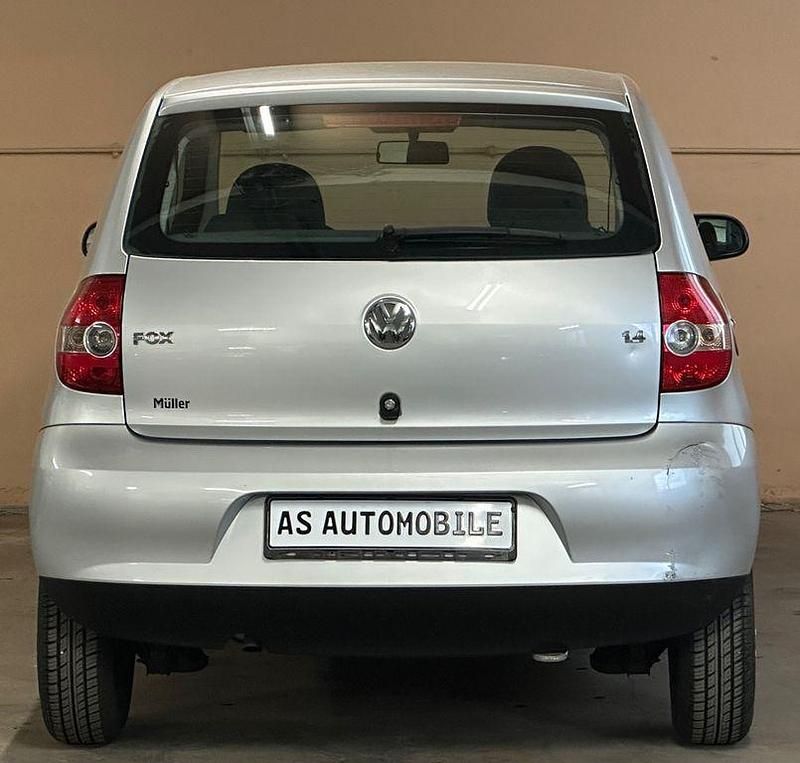 Gebraucht VW Fox 75 PS (55 kW) 2005 Silber Kleinwagen