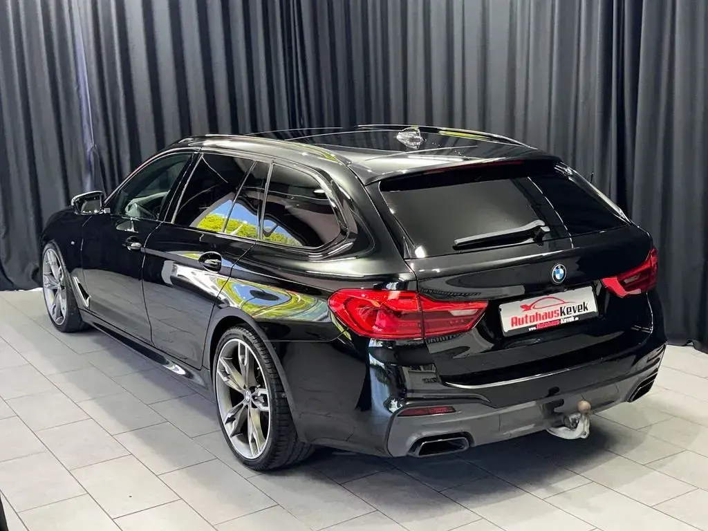 Gebraucht BMW M550 Performance 400 PS (294 kW) 2019 Schwarz Limousine