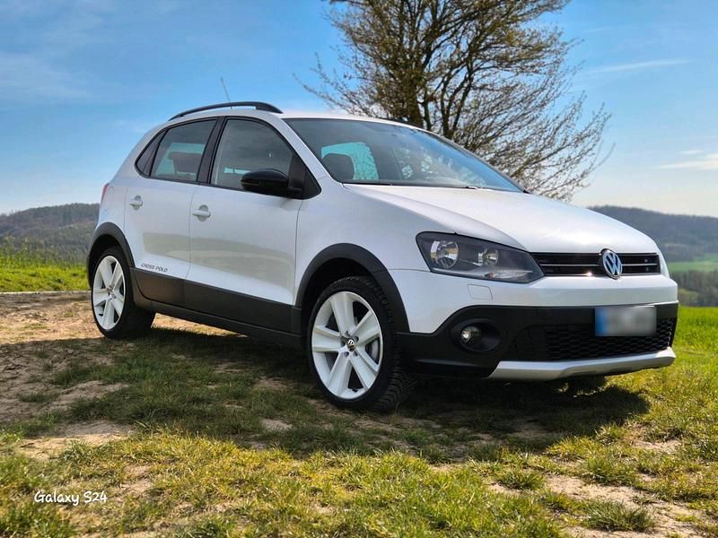 Gebraucht VW Polo Cross 90 PS (66 kW) 2012 Weiß Kleinwagen