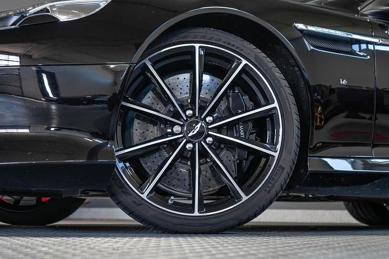 Gebraucht Aston Martin DB9 548 PS (403 kW) 2016 Onyx black Cabrio