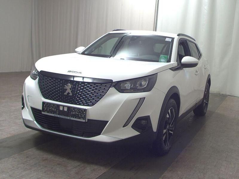 Gebraucht Peugeot 2008 Allure 131 PS (96 kW) 2022 Weiss SUV