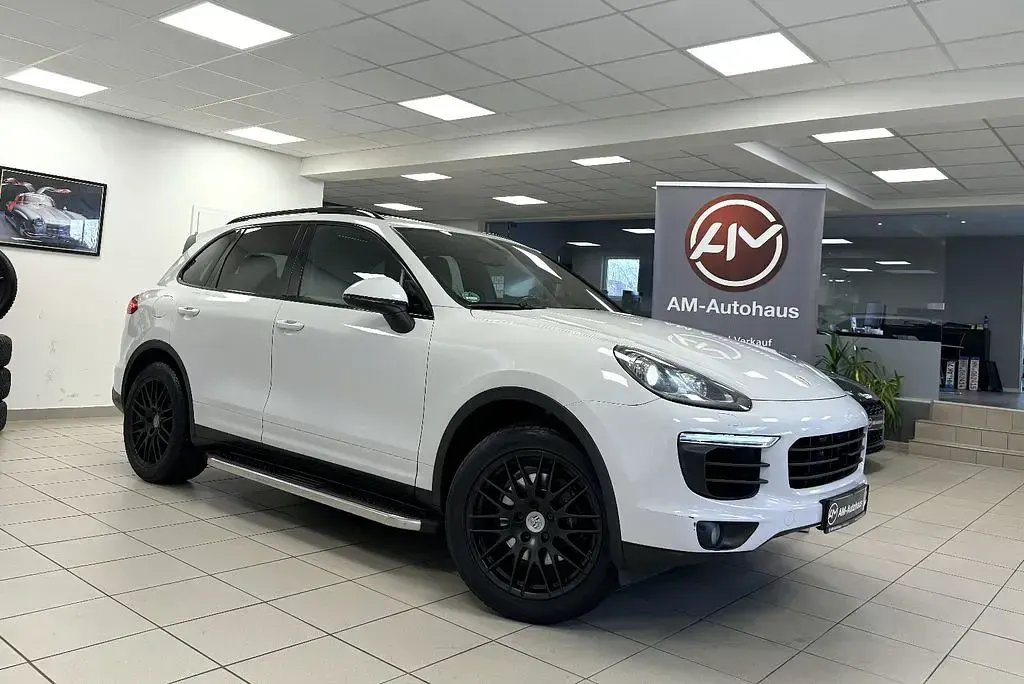 Second-hand Porsche Cayenne 262 CP (192 kW) 2015 Maro SUV