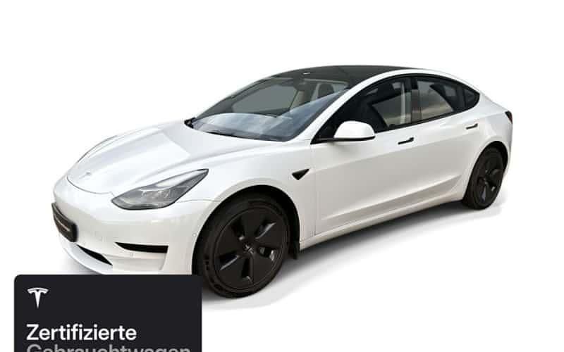 Weiß Gebraucht 2021 Tesla Model 3 RWD Limousine | 24.500 € (Fairer Preis) - Bild 1/4