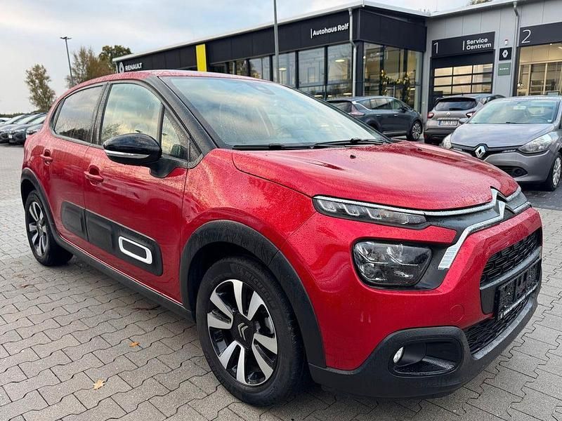 Rot Gebraucht 2024 Citroën C3 PureTech Kleinwagen | 14.990 € (Fairer Preis) - Bild 1/4