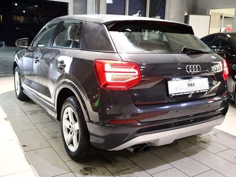 Gebraucht Audi Q2 Sport 150 PS (110 kW) 2017 Nanograu SUV