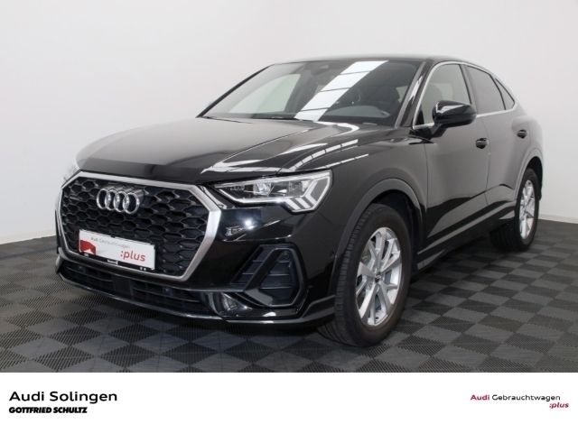Mythosschwarz (black), metallic Gebraucht 2020 Audi Q3 Sportback S-Line SUV | 27.950 € (Superpreis) - Bild 1/3