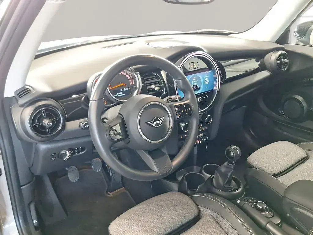 Gebraucht Mini Cooper 136 PS (100 kW) 2023 Grau Kleinwagen