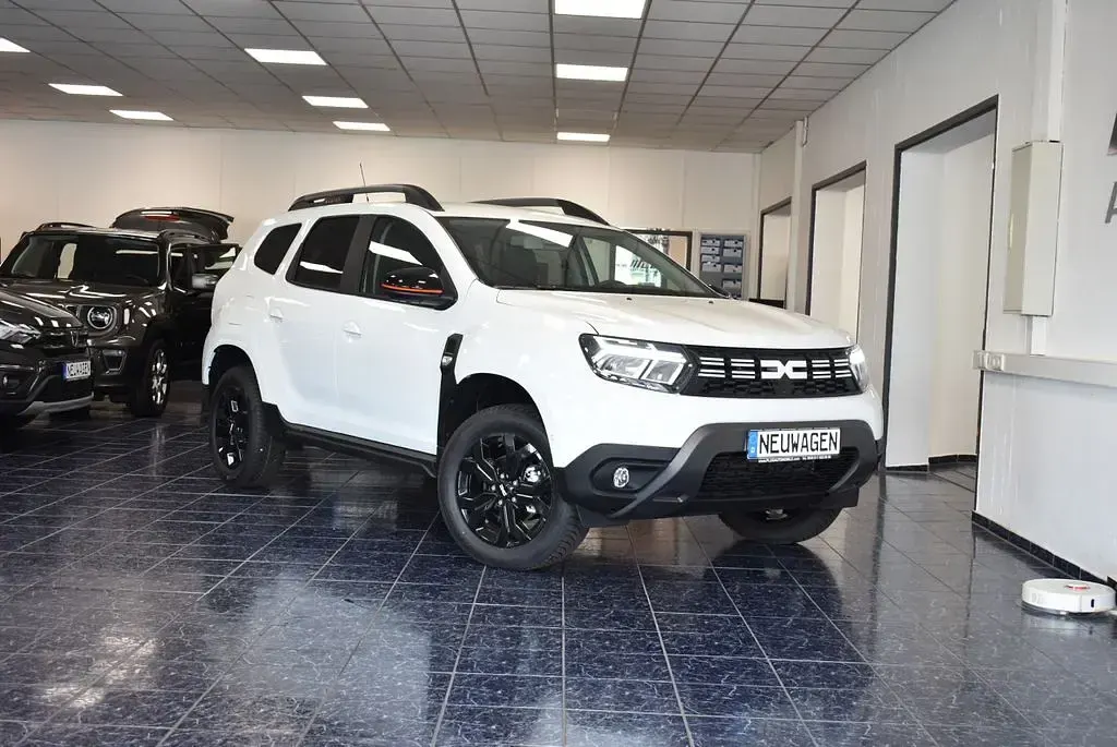 Gebraucht Dacia Duster Extreme 114 PS (83 kW) 2024 Weiã SUV